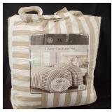 Alta Vida 3-Piece Comforter & Shams Set #1