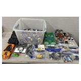 23.6lbs of Technic LEGOs w/ Batmobile in Tub