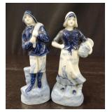 Vintage Dutch Style Peasant Couple Ceramic