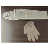 Butcher Scabbard & Steel Mesh Glove