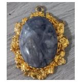 Vintage Gold Tone Oval Pendant w/Agate Stone