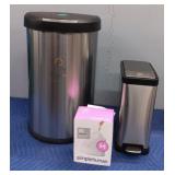 (2) Trash Cans With Trash Bags