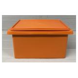 Large Vintage Plastic Tupperware