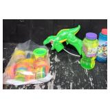 Bubble Gun & Bubbles & Play Doh