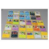 (30) Pokémon Cards