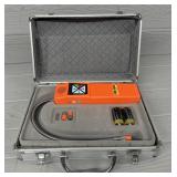 Cen-tech 92514 Halogen Leak Detector in Case