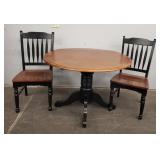 Drop Leaf Round Table w/ (2) Chairs