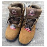 New Brahma Boots - Menï¿½s 8, or Womenï¿½s 9.5