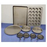 (9) Assorted Bakeware