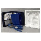 QuicKutz Die Cutting Tool w/ Alphabet & Number