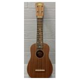 Rogue Fine Instruments Soprano Ukulele w/ Case