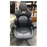 Marquin Pneumatic Gaming Chair