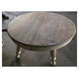 White Distressed Round Wood Table