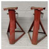(2) Vintage Jack Stands