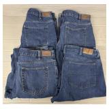 (4) Pairs of Kirkland Menï¿½s Jeans