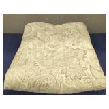 Queen Comforter