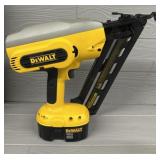 DeWalt DC628 15 Gauge Angle Nailer