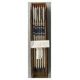 (12) Ben Pearson Skeleton Broadhead Hunt Arrows