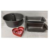 (3) Baking Dishes & (4) Heart Cookie Cutters