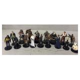 (17) Assorted Star Wars Figures