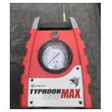 Typhoon x300 Max Jump Starter Kit