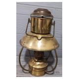 Vintage DHR Traveling Brass Lamp