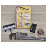 Assorted Garage Items / Tools