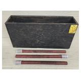 (13) Flakes w/ Wooden Box