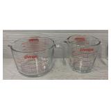 (2) Pyrex 32oz & 16oz Glass Measuring Cups