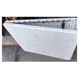 PDG 6ï¿½ Folding Table