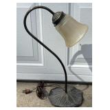 VBrass Goose Neck Lily Pad Lamp w/Glass Shade