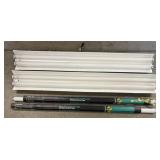 (2) Grow Lights w/ (2) Extra Light Tubes