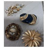 (4) Vintage Women's Broaches