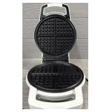 Easy Clean Waffle Baker