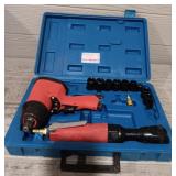 Pneumatic Impact Wrench & Ratchet/Sockets