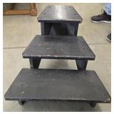 Wood 3-Step Stool