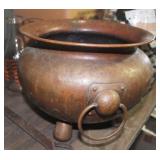 Englisg copper cauldron >>