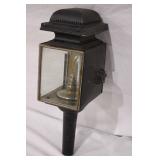 window lens on front and side >