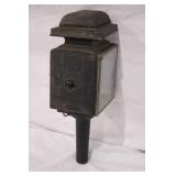 red dot lens on back  >>