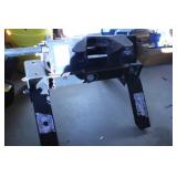 5th wheel hitch
