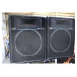 to include Peavey speakers>>