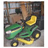 John Deere D140 hydrostatic >>