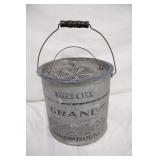 Falls City minnow bucket >>
