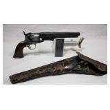 10. Colt 1851 Navy Revilver >>