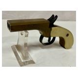 Double Barrel Black Powder Pistol>