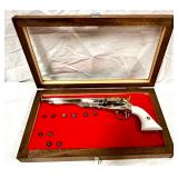 Filli Pietta>> Filli Pietta>>