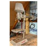 Side View; Side View;