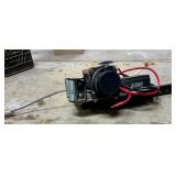 Hitch Mounted 12v Electric Winch> Hitch Mounted 12v Electric Winch>