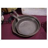 cast iron cookware