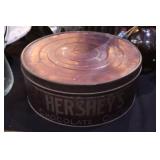 large Hersey tin